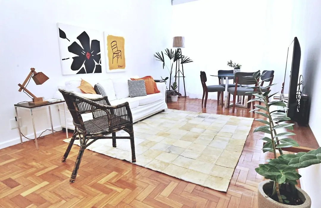 Leblon House IV-1